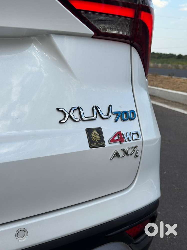 Mahindra Xuv700 2.2 Ax 7 Diesel Mt Luxury Pack Str, 2023, Diesel