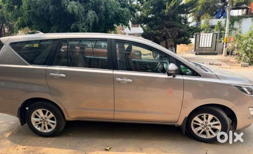 Toyota Innova Crysta 2018 Diesel Manual