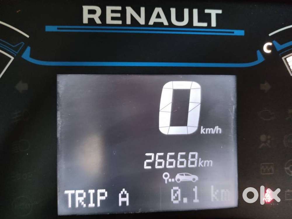 Renault Triber, 2022, Petrol