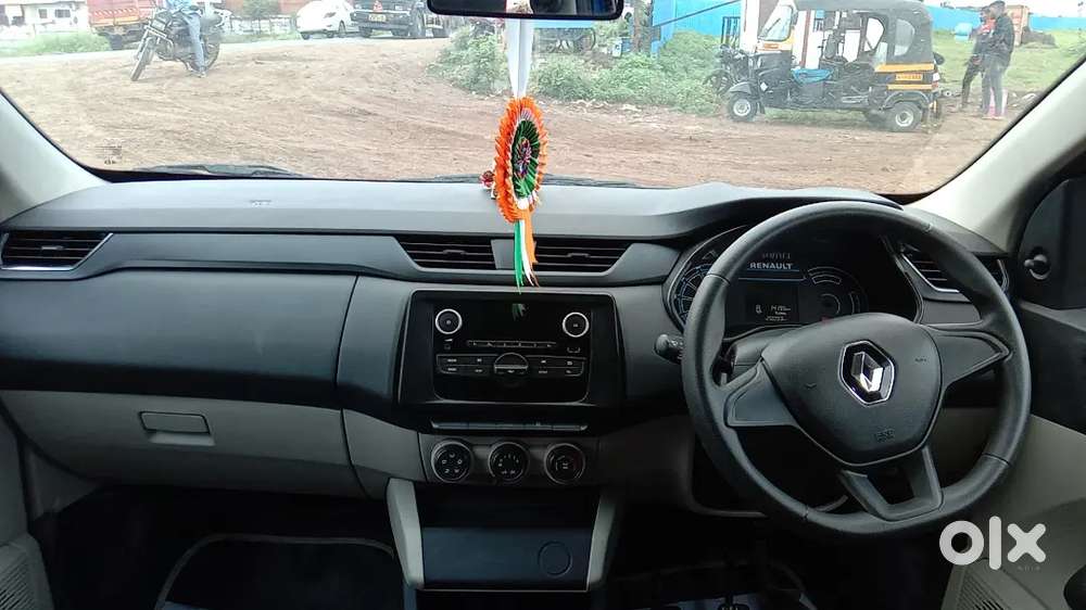 Renault Triber 2022 Petrol Well Maintained