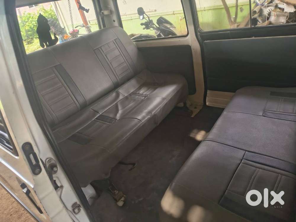 Maruti Suzuki Omni 8-seater 2012