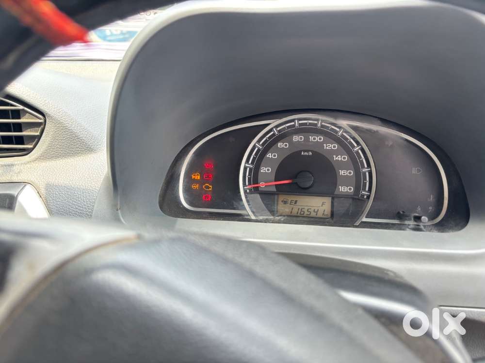 Alto 800, Model 2015, Colour- Red, Condition- Running  Ac - Working