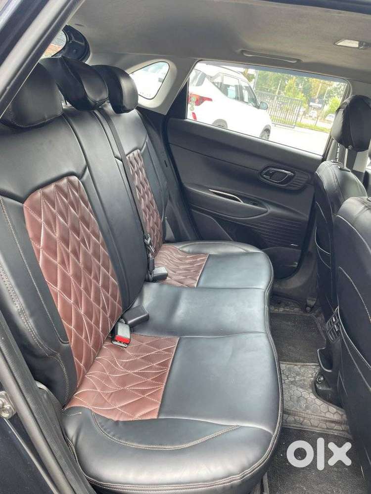 Hyundai I20 Petrol Asta, 2023, Petrol