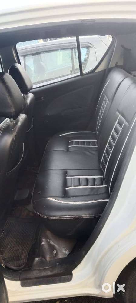 Maruti Suzuki Ritz Lxi, 2015, Petrol