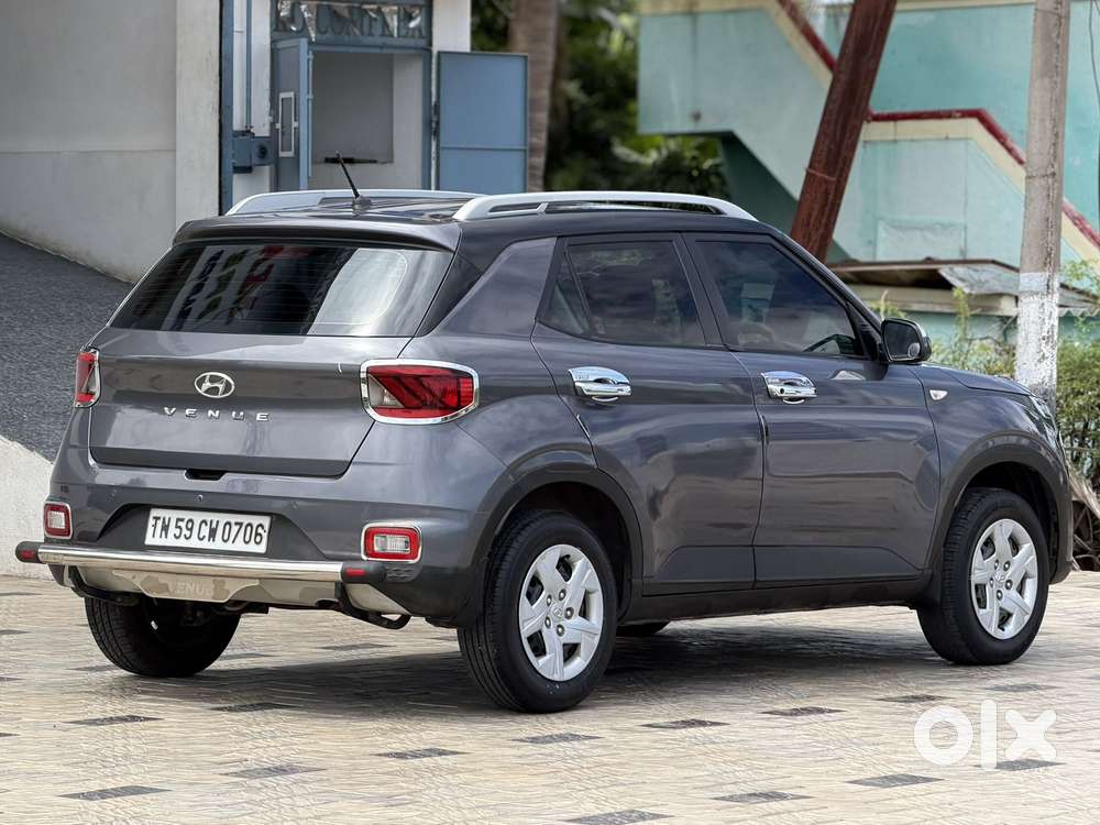 Hyundai Venue S Mt 1.2 Kappa, 2019, Petrol