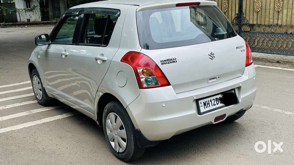 Maruti Suzuki Swift Vxi Bsiii, 2006, Petrol