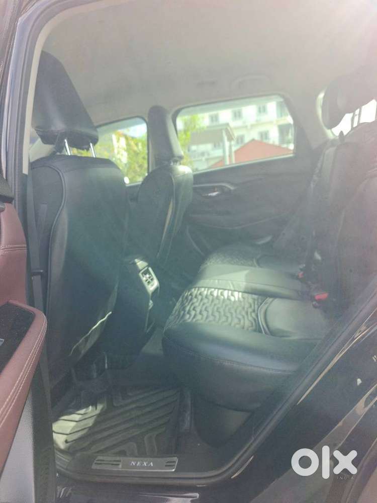 Maruti Suzuki Grand Vitara 1.5 Zeta Smart Hybrid At, 2023, Petrol