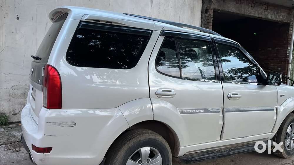 Tata Safari Storme 2018 Diesel Good Condition