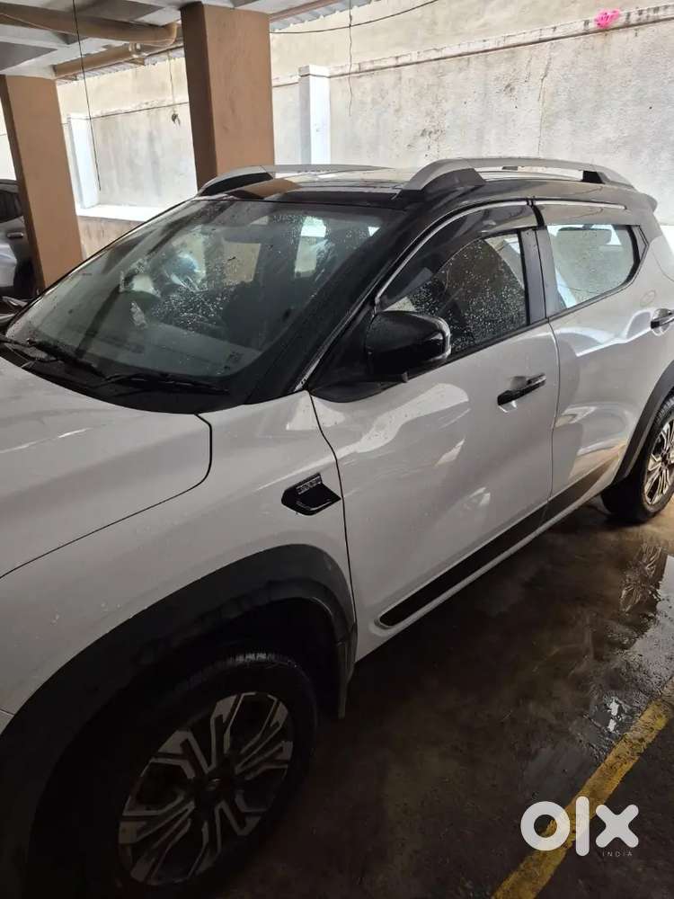 Renault Kiger 2024 10000 Km Driven
