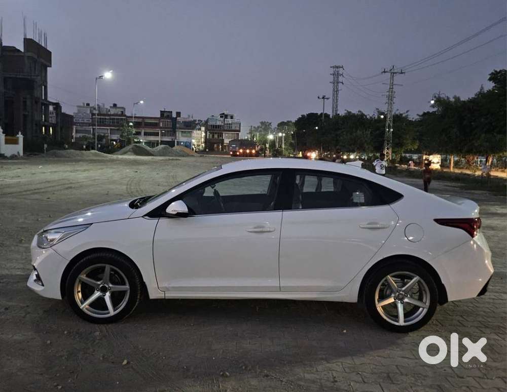 Hyundai Verna 1.5 Sx Diesel Mt, 2018, Diesel