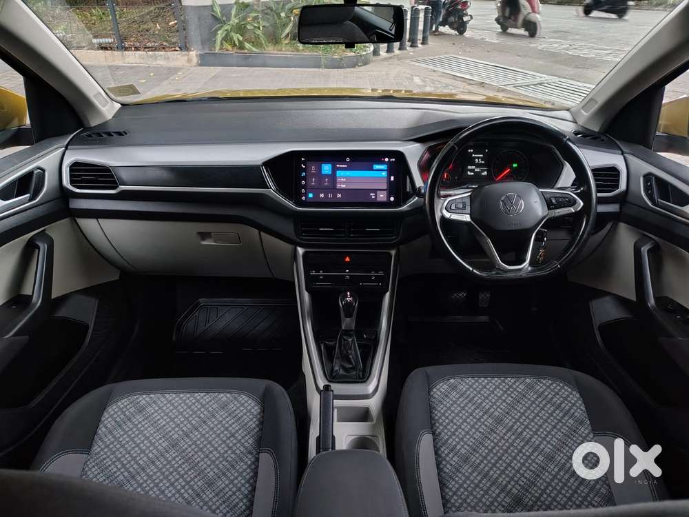 Volkswagen Taigun 1.0 Tsi Highline At, 2022, Petrol
