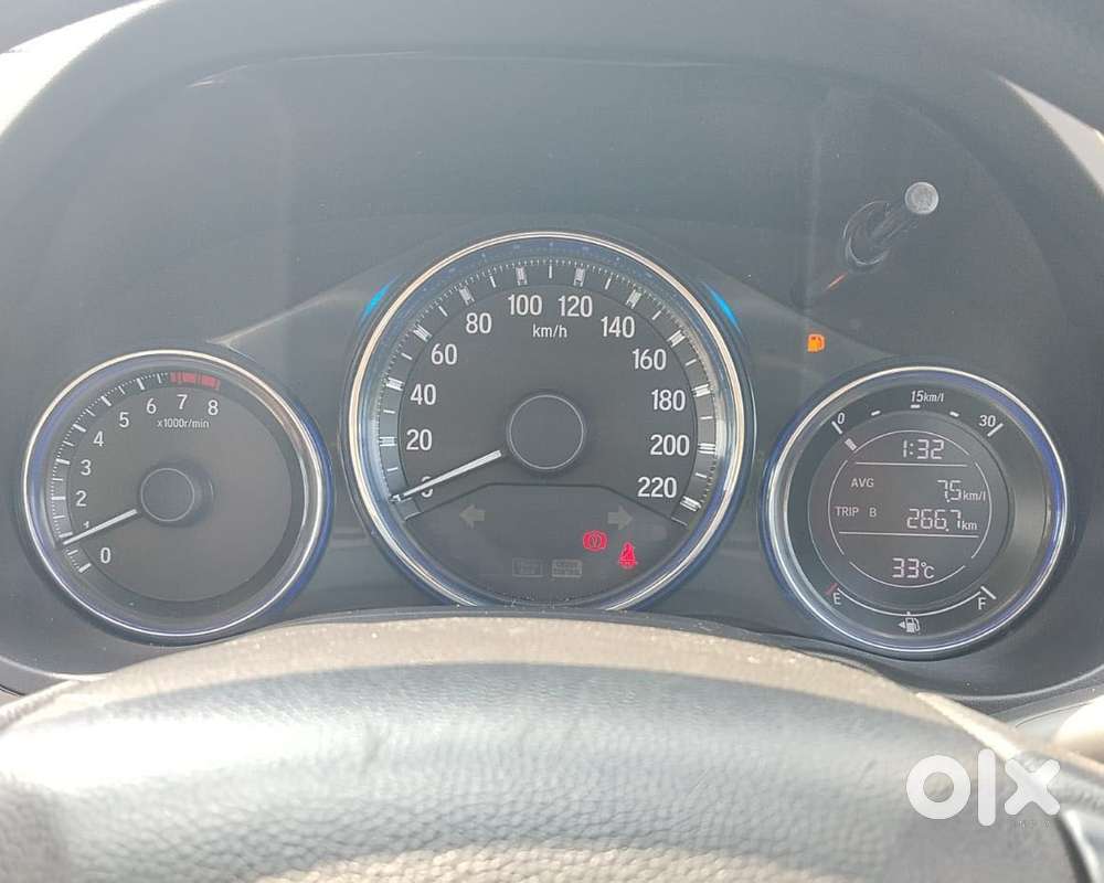 Honda City 1.5 V Mt, 2015, Petrol