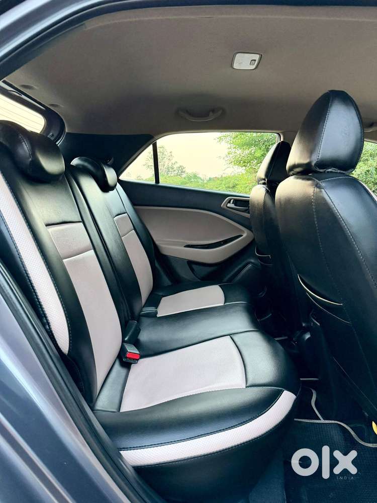 Hyundai I20 Petrol Asta Option, 2017, Petrol