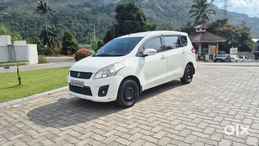 Maruti Suzuki Ertiga Vxi, 2015