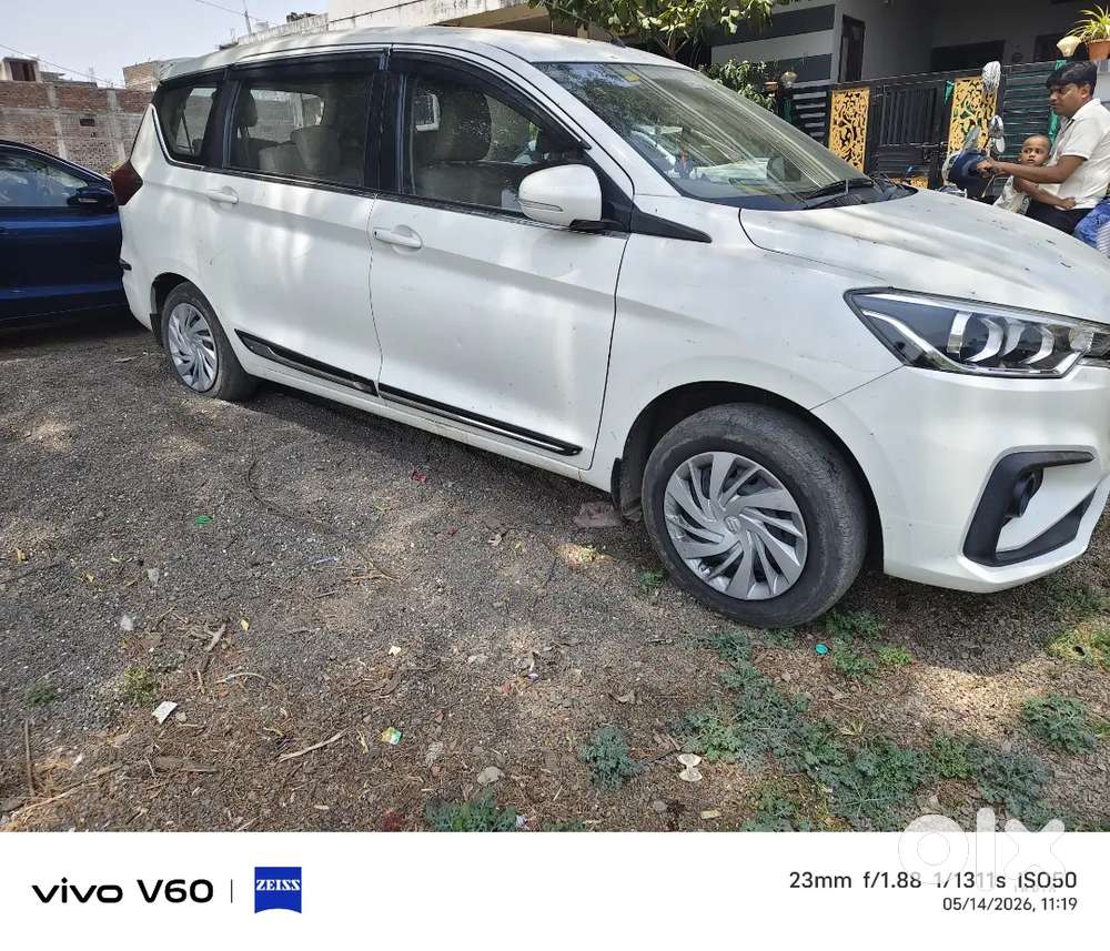 2021 Maruti Suzuki Ertiga Vxi One Hand Use