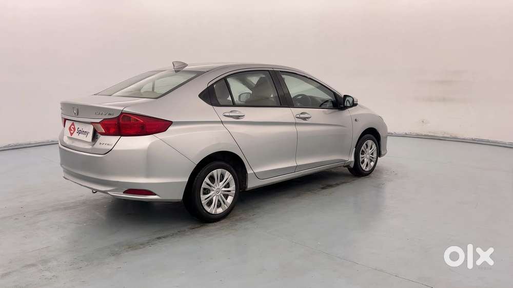 Honda City I-vtec Sv, 2015, Petrol