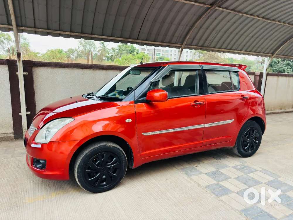 Maruti Suzuki Swift Vdi Diesel 2011 2nd Owner 133477 Km 285000 Negotia