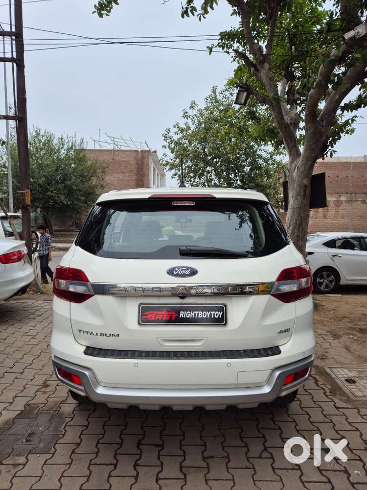 Ford Endeavour 3.2 Titanium At 4x4, 2018, Diesel