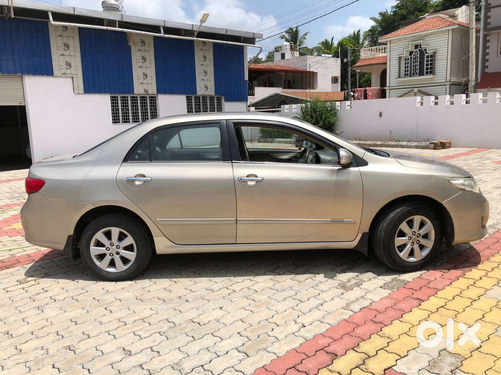Toyota Corolla Altis 2012 Diesel Manual