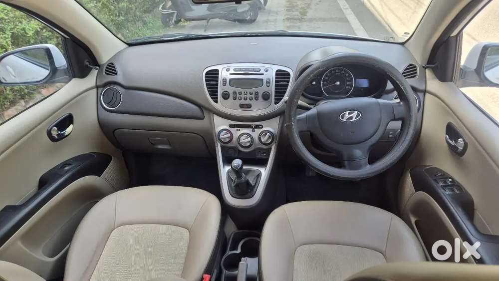 Hyundai I10 Sports All Original Jaipur No No Call Car 24