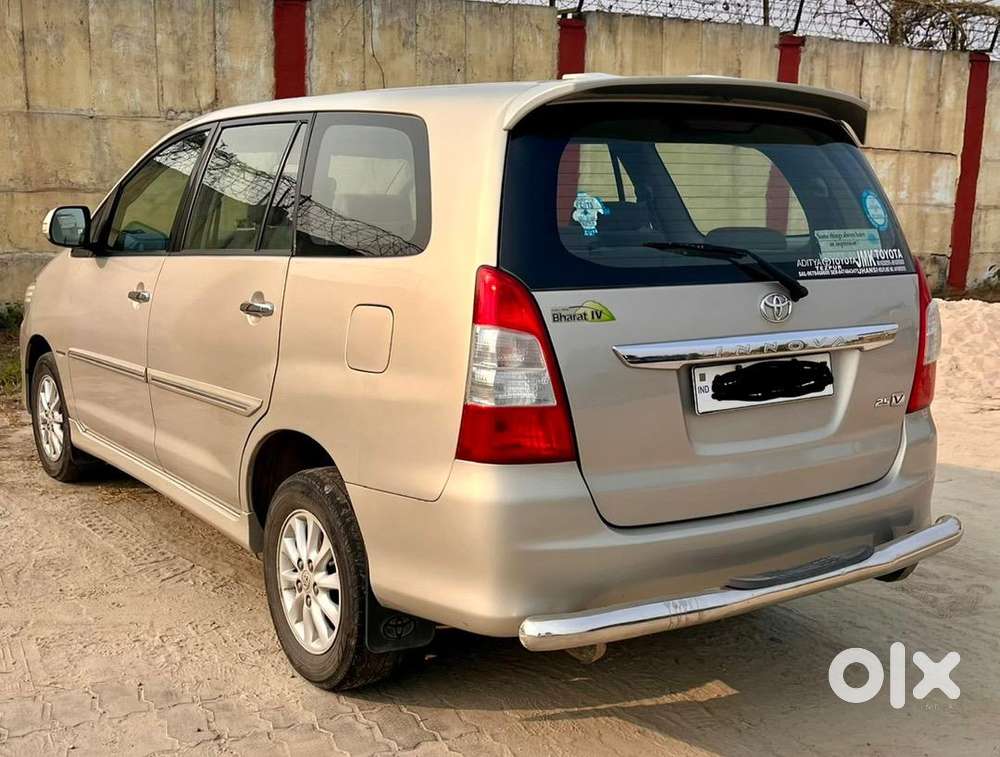 Toyota Innova 2.5v  Army Officer Owned L Original Condition