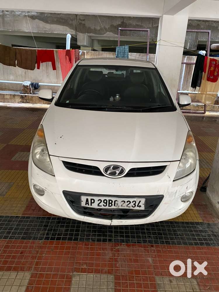 Hyundai I20 Diesel Manual 2010