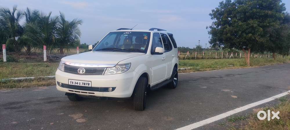 Tata Safari Storme 2014