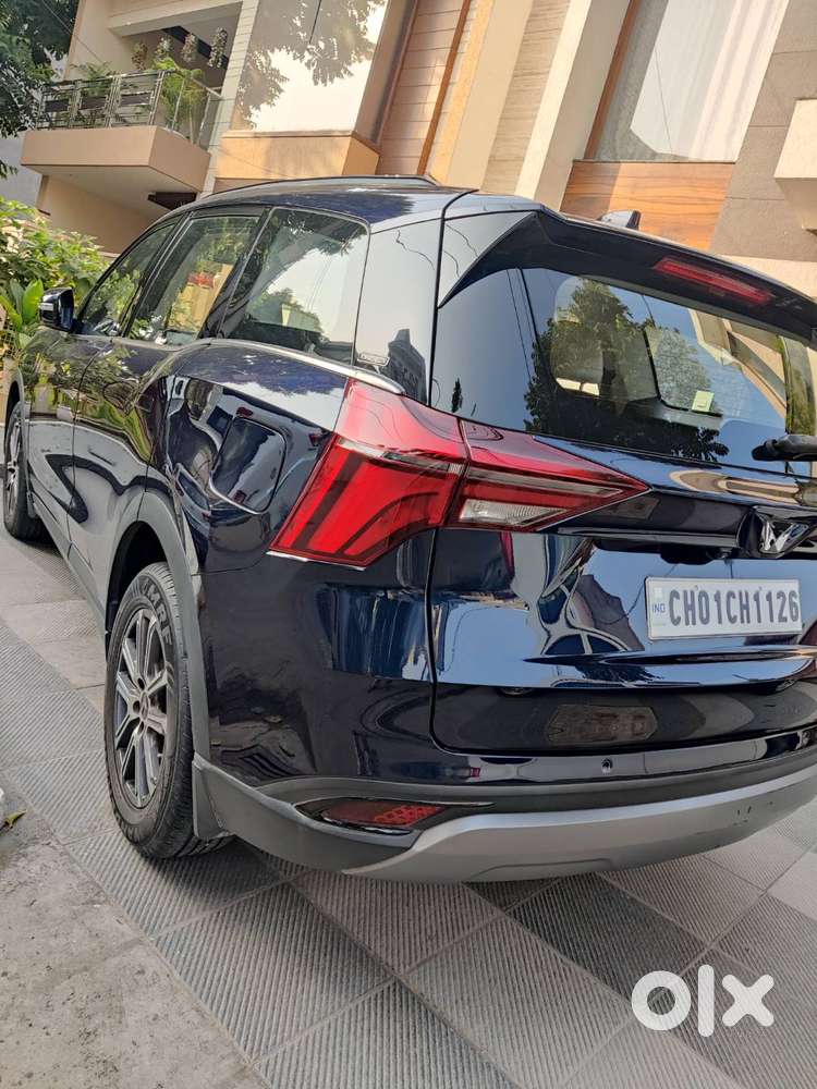 Mahindra Xuv700 Ax5 2022