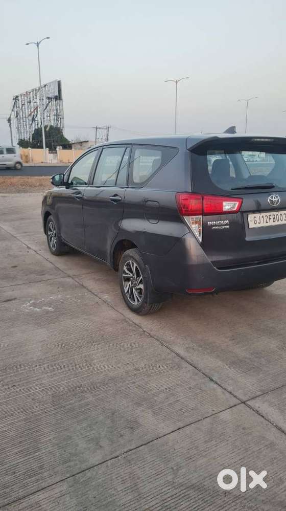 Toyota Innova Crysta [2020-ongoing] 2.4 Gx At 8 Str, 2021, Diesel