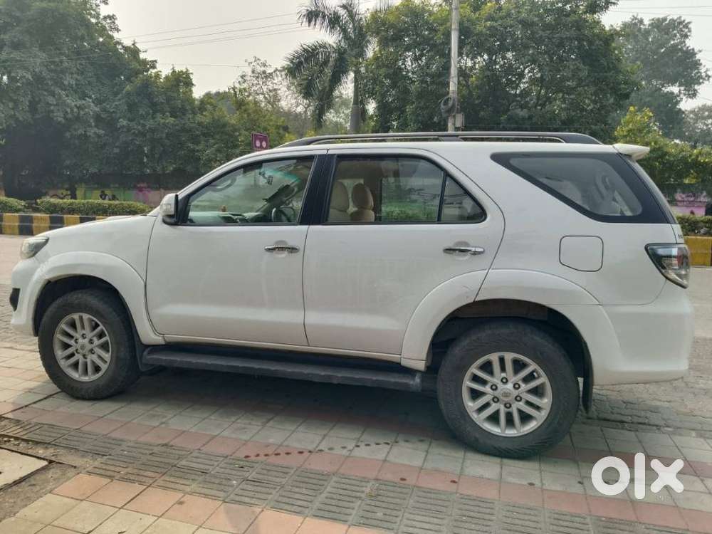 Toyota Fortuner 3.0 4x4 Manual, 2014, Diesel