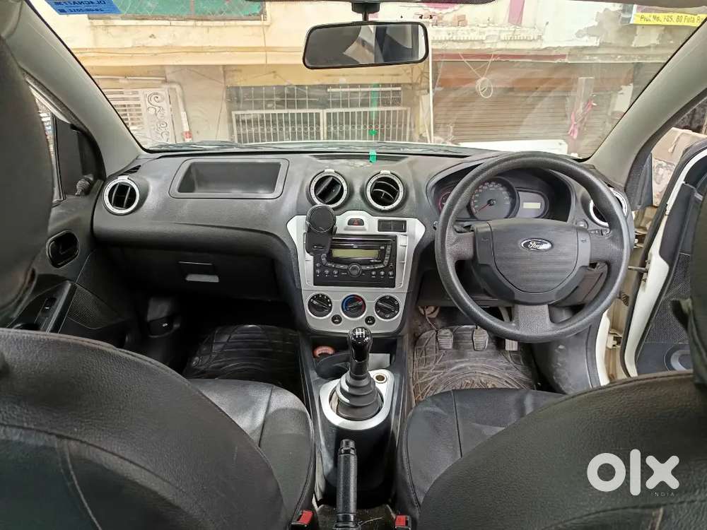 Ford Figo Base Mt 2012