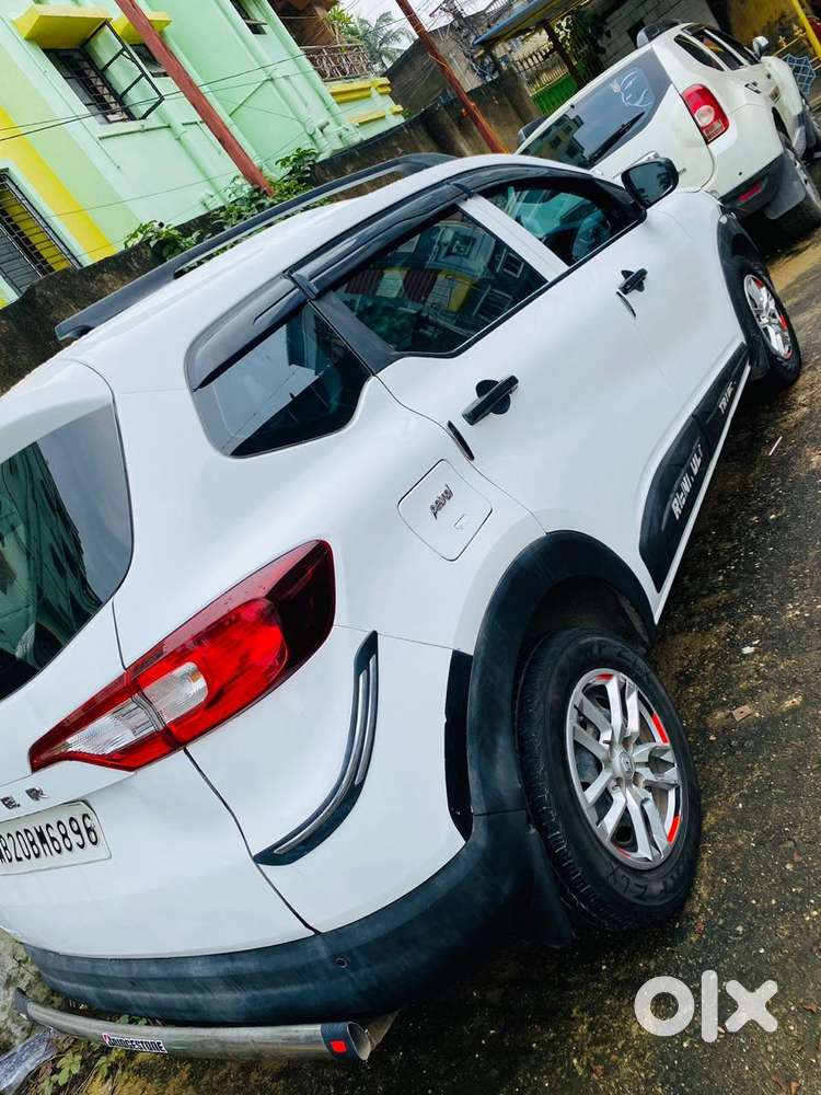 Renault Triber Rxl, 2022, Petrol