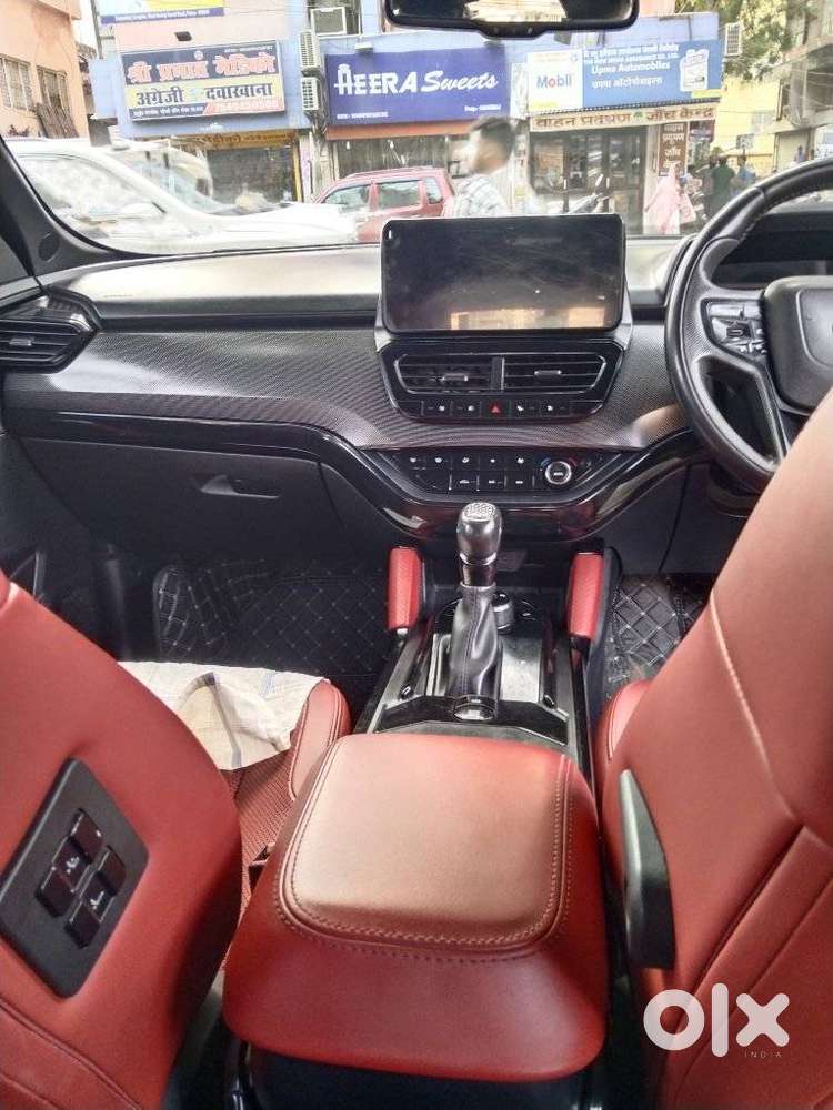 Tata Safari 2.0 Kryotec Xz Plus Red Dark Edition, 2023, Diesel