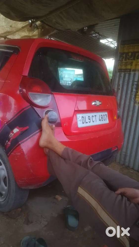 Chevrolet Beat 2011 Petrol 900000 Km Driven