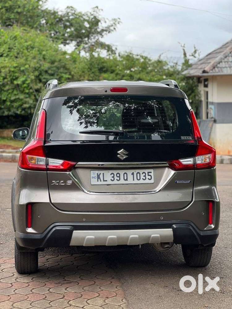 Maruti Suzuki Xl6 1.5 Zeta At, 2019, Petrol