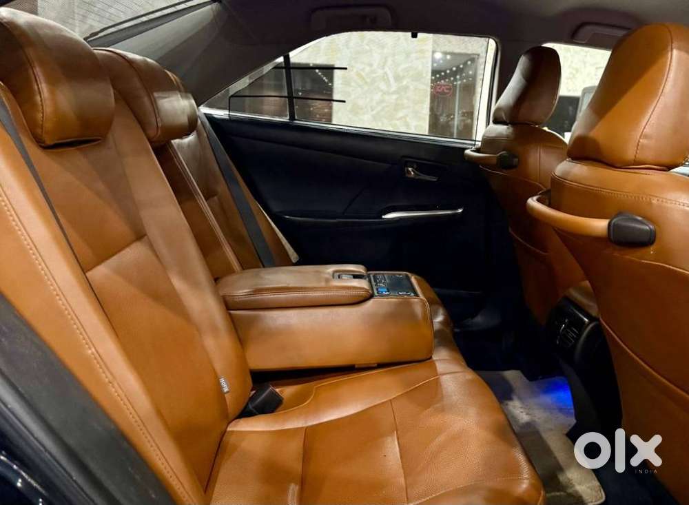Toyota Camry Hybrid, 2018, Petrol