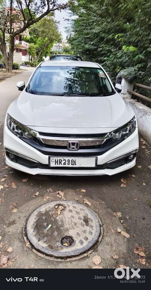 Honda Civic 1.8 V At, 2019, Petrol