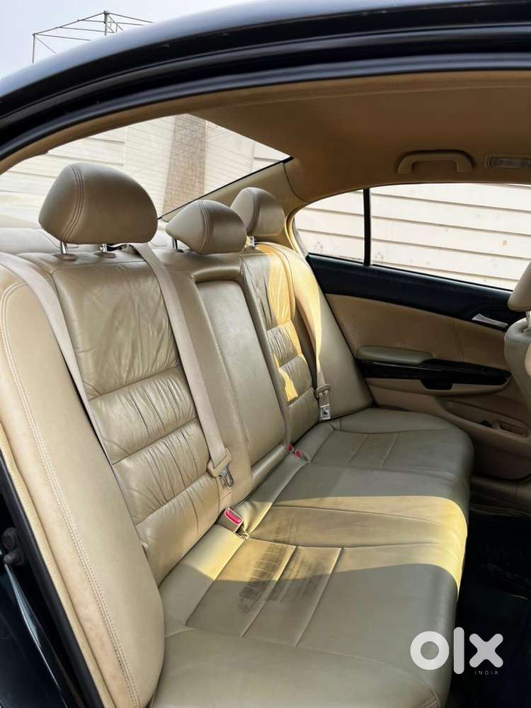 Honda Accord Petrol 2009