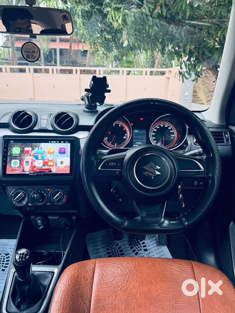Maruti Suzuki Swift 2022 Petrol 35000 Km Driven