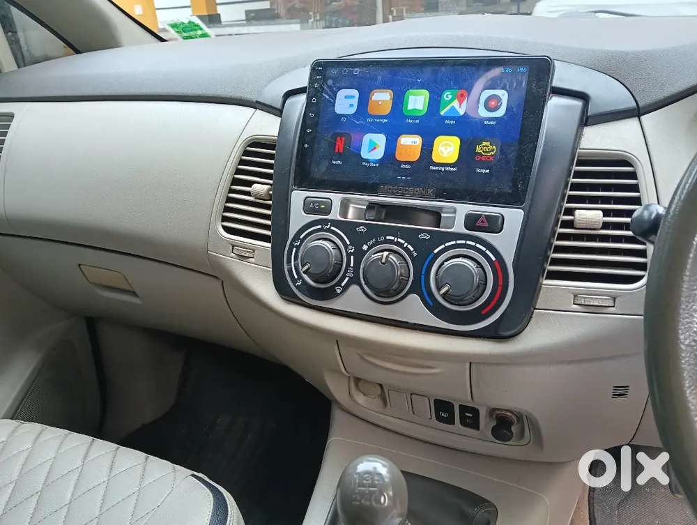 Toyota Innova 2011 Diesel 290000 Km Driven