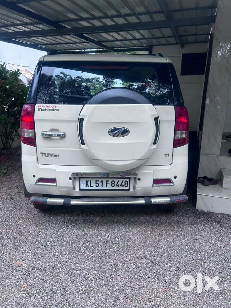 Mahindra Tuv 300 2015