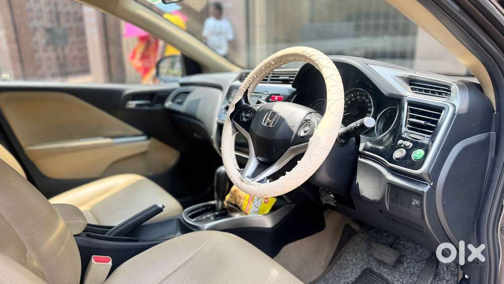 Honda City 2015-2017 I Vtec Cvt Vx, 2014, Petrol