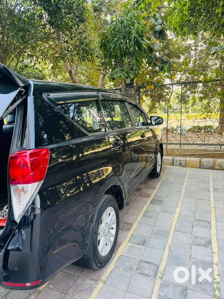 Toyota Innova Crysta 2024 Diesel 125000 Km Driven