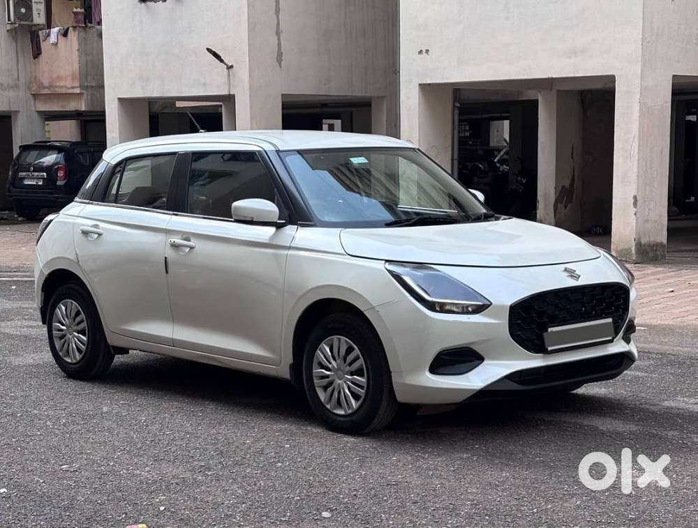 Maruti Suzuki Swift 1.2 Vxi (o), 2024, Petrol