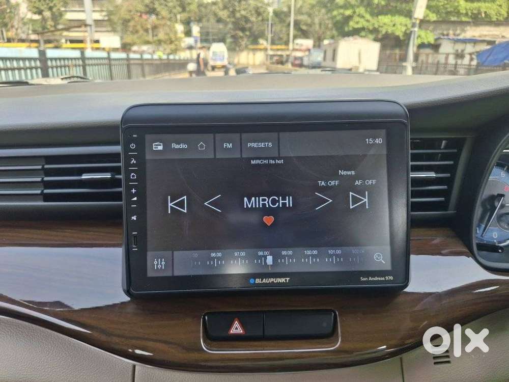 Maruti Suzuki Ertiga Vxi At Petrol, 2022, Petrol