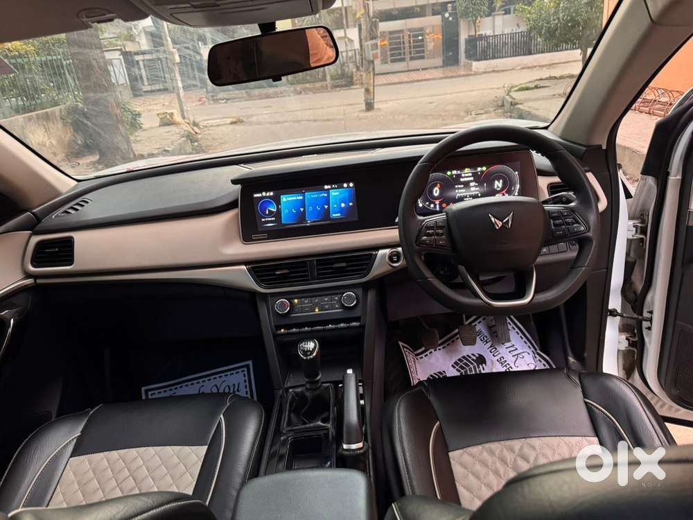 Mahindra Xuv700 2.2 Ax 5 Diesel Mt 7 Str, 2024, Diesel