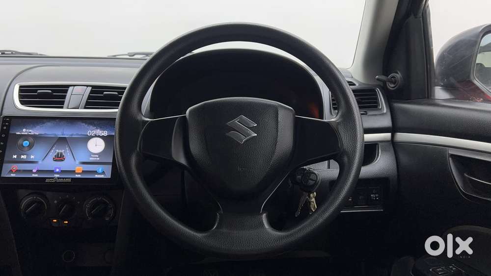Maruti Suzuki Swift 1.2 Lxi (o), 2016, Petrol