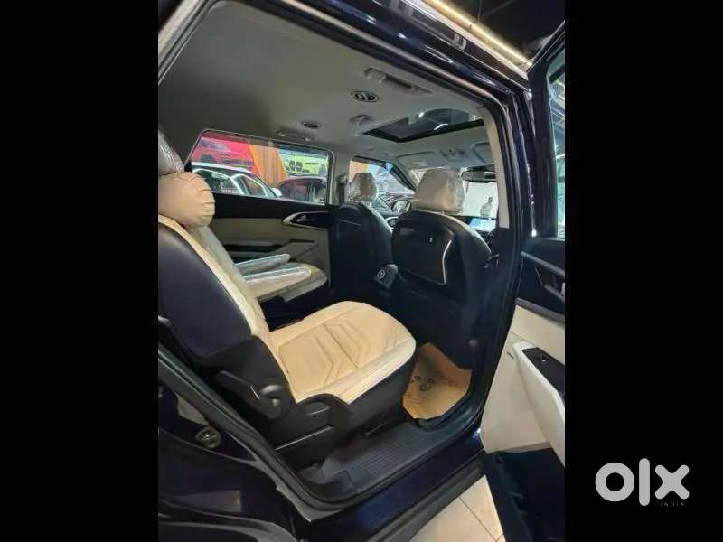 Kia Carens 1.5 Luxury Plus Diesel At 6 Str, 2022, Diesel
