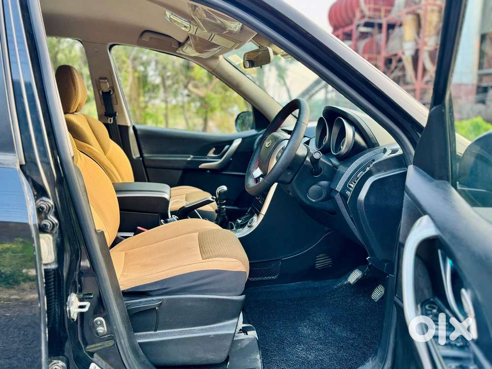 Mahindra Xuv500 W7, 2019, Diesel