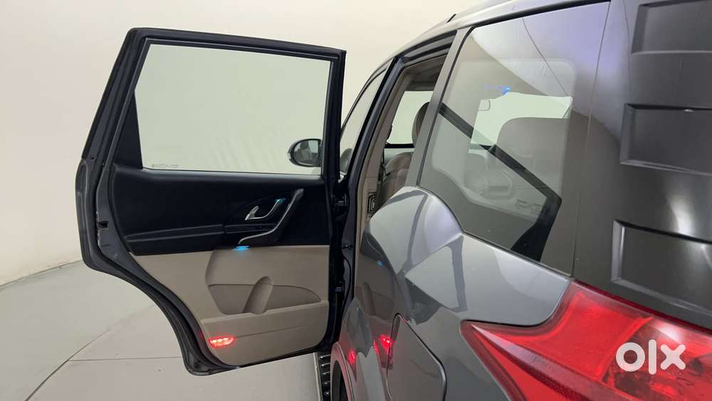 Mahindra Xuv500 W10 At, 2016, Diesel